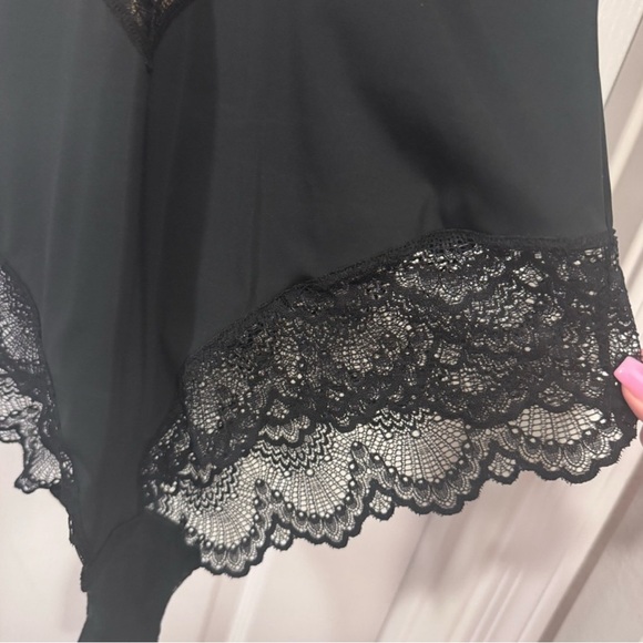 Pinsy Black Shapewear Lace Bodysuit - Picture 3 of 11